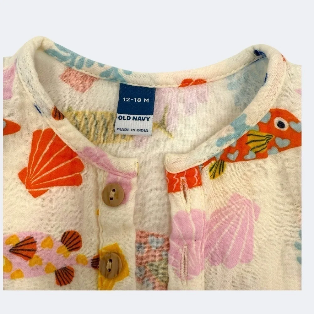 Old Navy Unisex Printed Henley Baby Romper Colorful Fish and Starfish 12-18